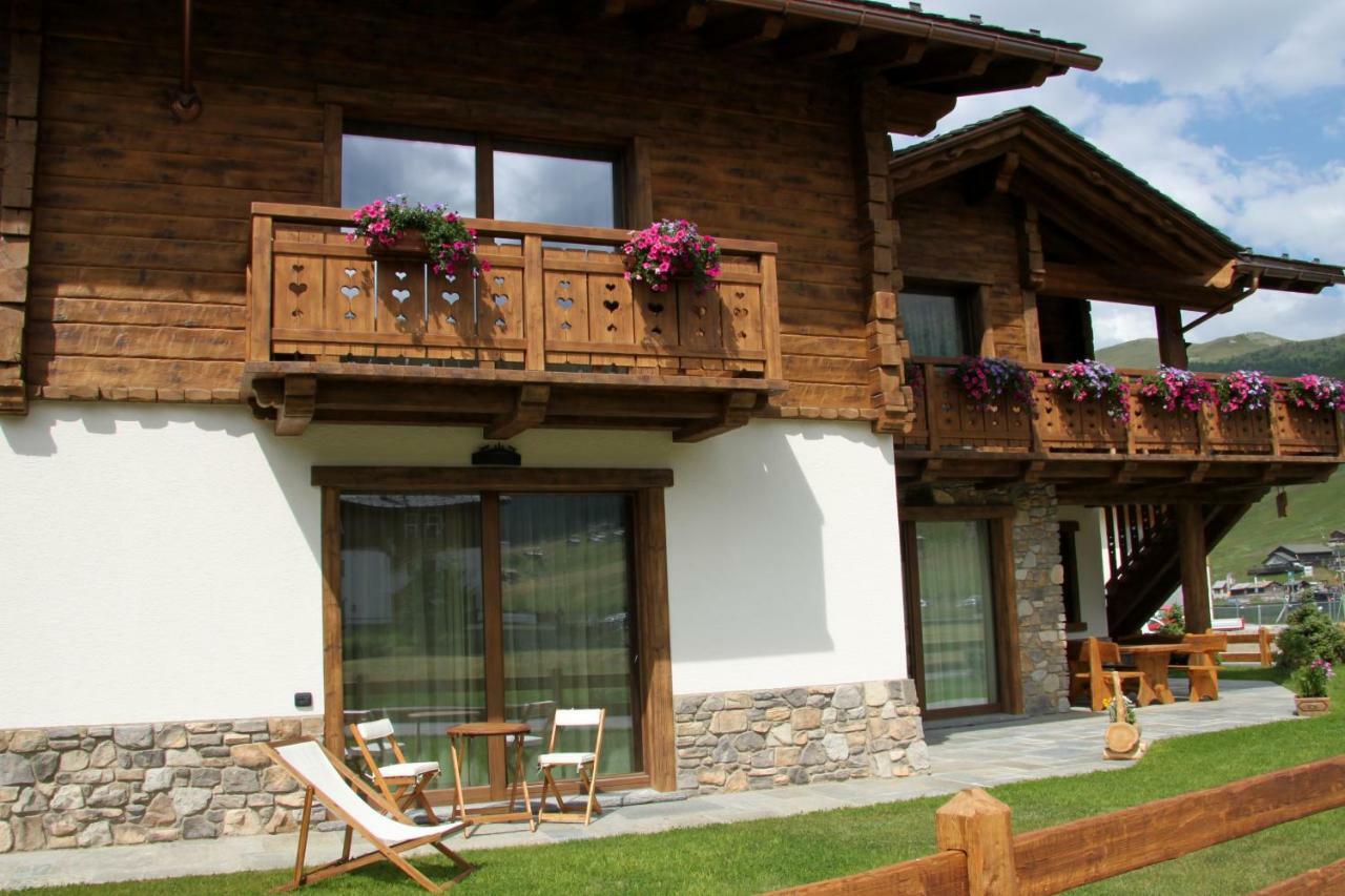 Mont Chalet Apartaments Ливиньо Экстерьер фото